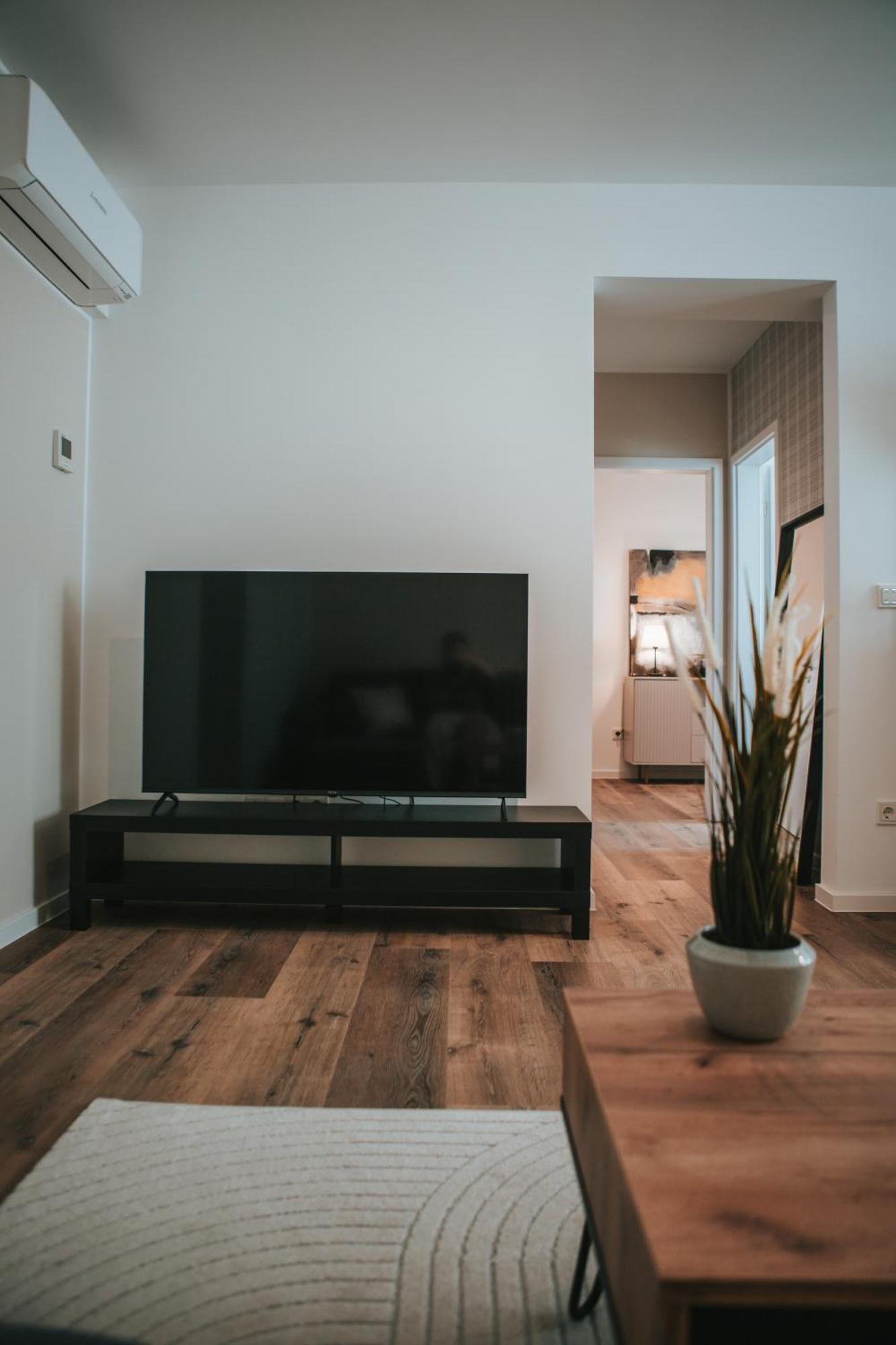 Wohnen Auf Zeit In Saarbruecken Apartman Kültér fotó